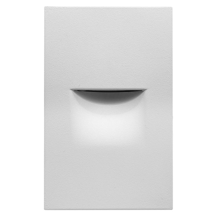 Step Light - Vertical: ARCY-Line 5-CCT Selectable 3W - White