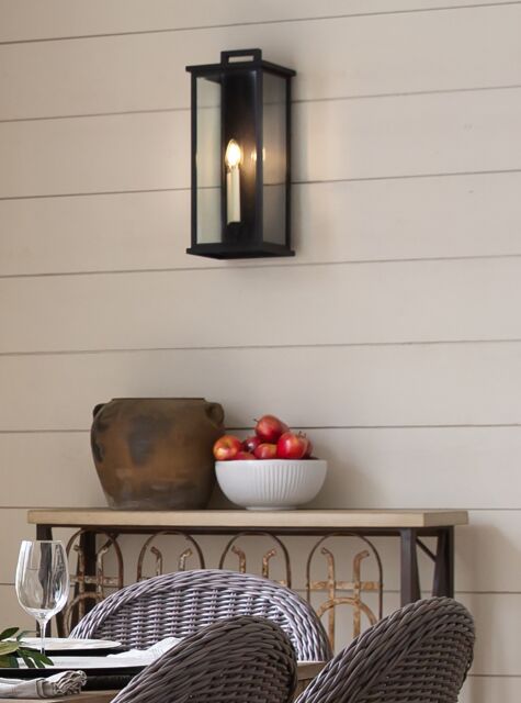 Weymouth 20015BK - Large Wall Mount Lantern - Black