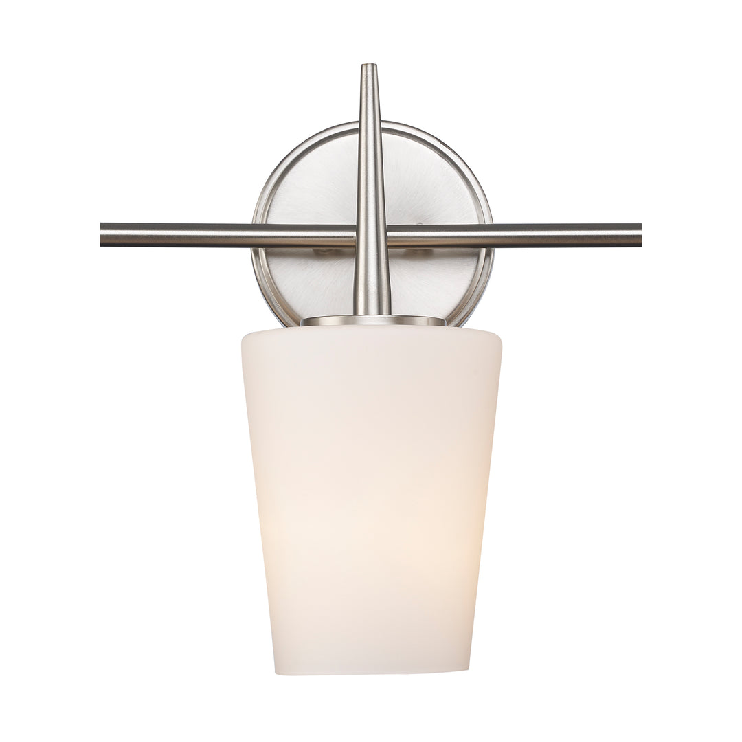 ClassicHorizon 3 - Light Vanity Trapered Stems - Brushed Nickel