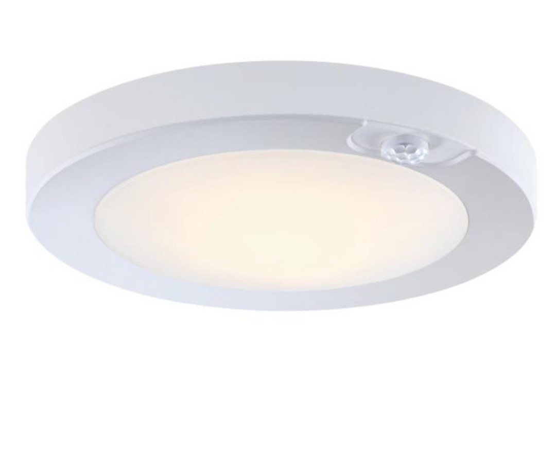 Westinghouse 6-Inch 7W LED Flush Mount with Motion Sensor - White