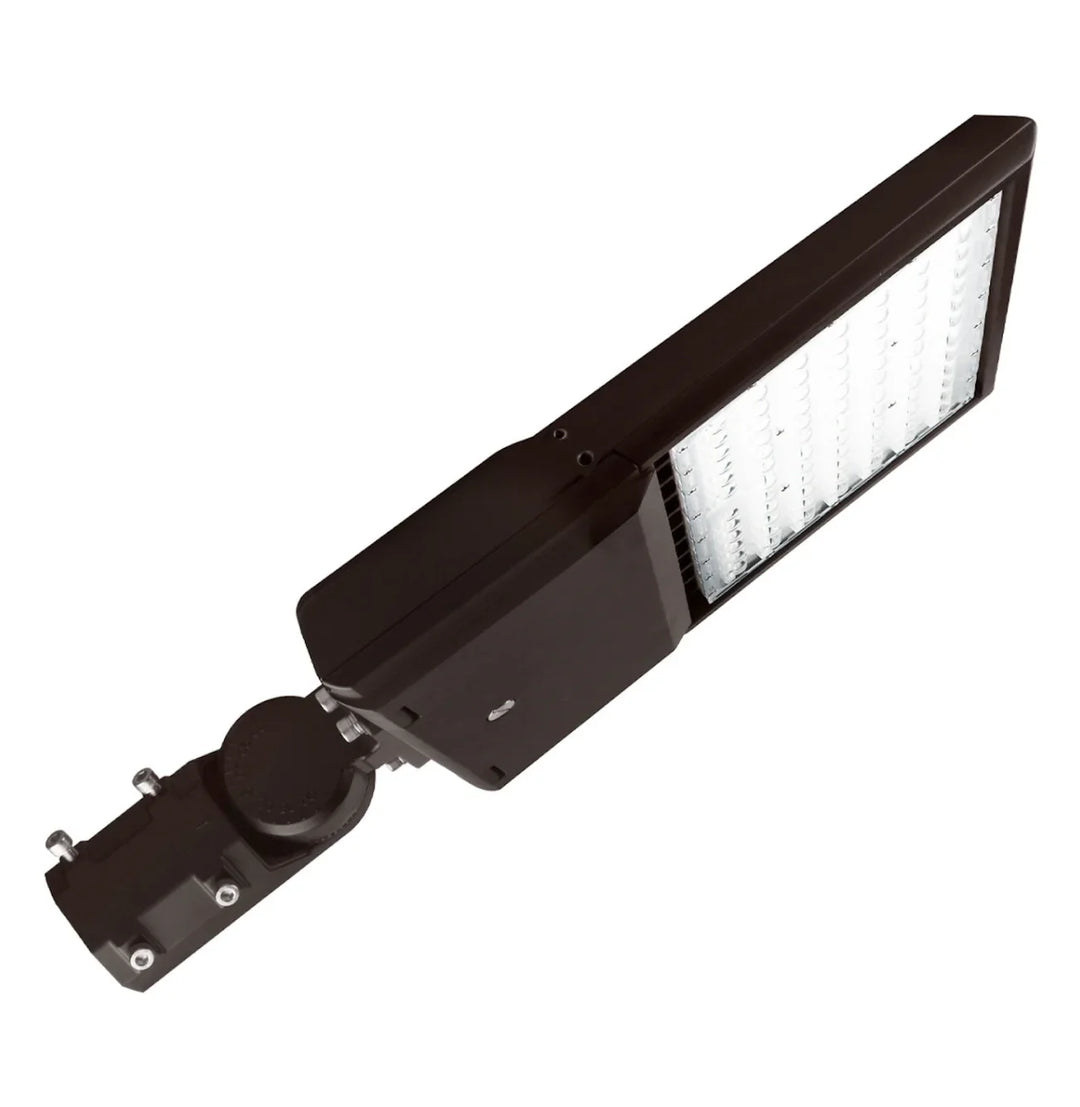 Envision LED Area Light: Bolt-Line w/ Slip Fitter, 120-277, 150W, 50k - Bronze - (Include Bracket)