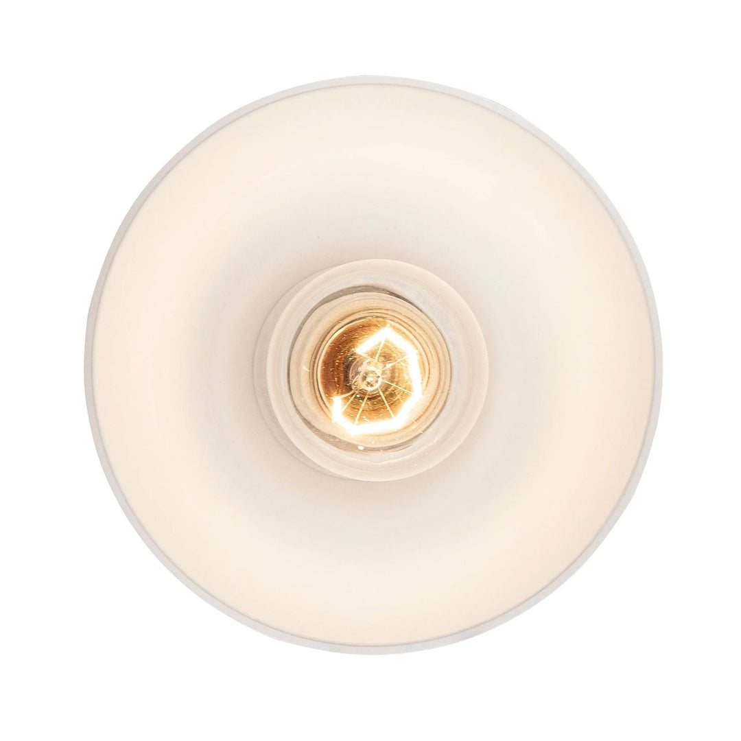 Trans Globe ClassicHorizon 1 - Light Trapered Stems - Black
