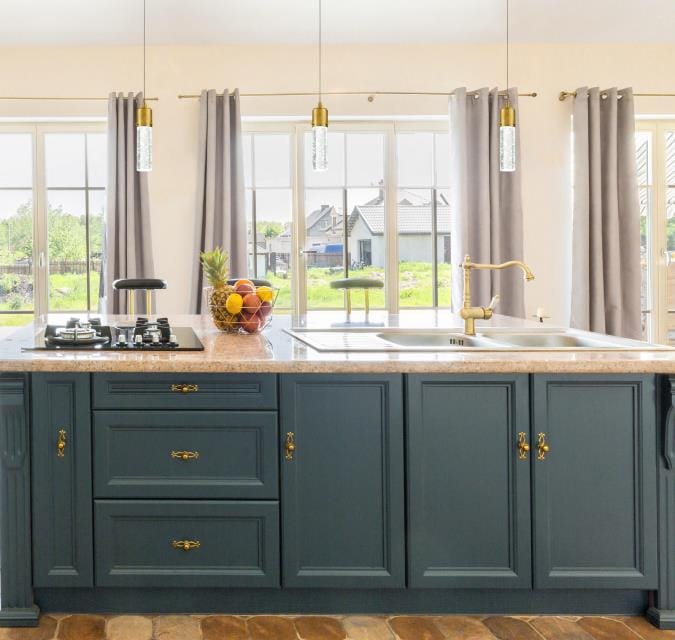 Westinghouse Westinghouse - Cava Mini Pendant, Integrated - Champagne Brass