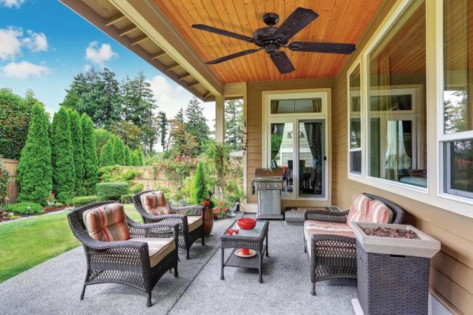 Westinghouse Westinghouse - Deacon, 48-Inch, Pull Chain Included - Oil Rubbed Bronze