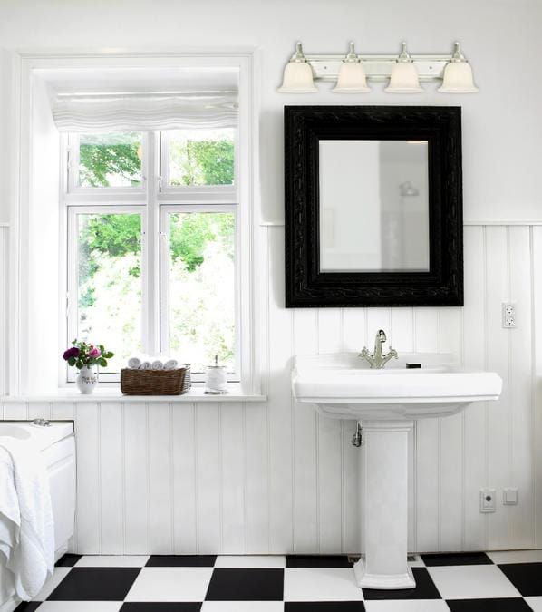 Westinghouse Westinghouse - Harwell, Four Light, Base E26 Medium - Brushed Nickel