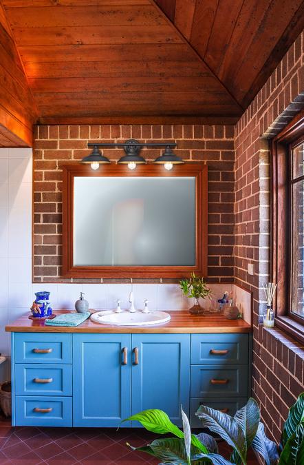 Westinghouse Westinghouse - Iron Hill, Three Light, Base E26 Medium - Oil Rubbed Bronze