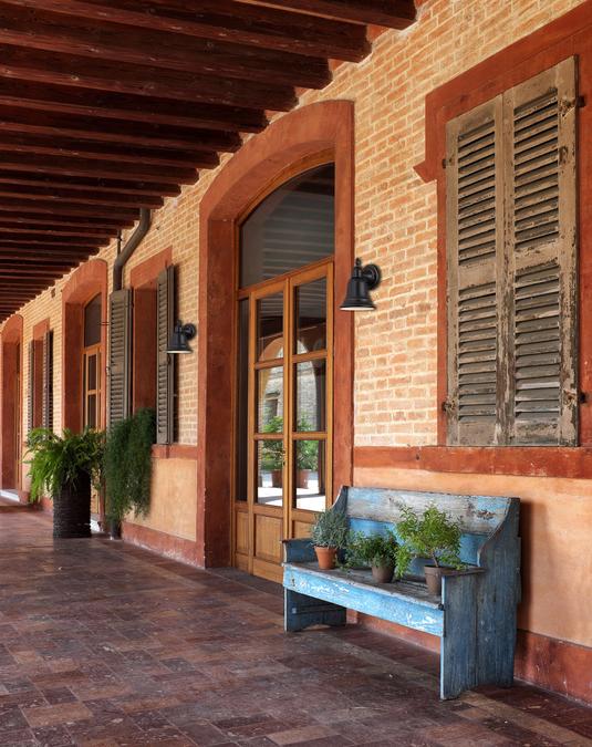 Westinghouse Westinghouse - Roosevelt, Wall Fixture, Base E26 Medium - Amber Bronze