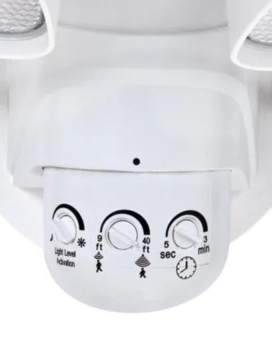 Westinghouse Westinghouse - Wall Fixture, Integrated, 4000K, 18W, Motion Sensor- White