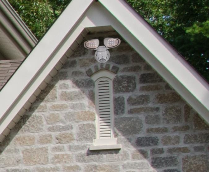 Westinghouse Westinghouse - Wall Fixture, Integrated, 4000K, 18W, Motion Sensor- White